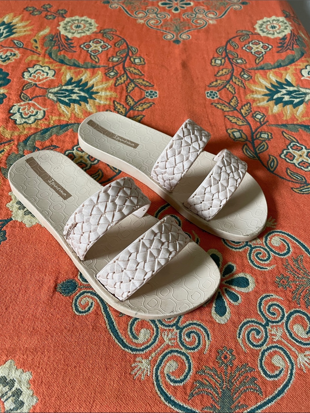 Ipanema Brazilian Women's Beige Braided Double-Strap Slide Sandals Size 6/37EUR